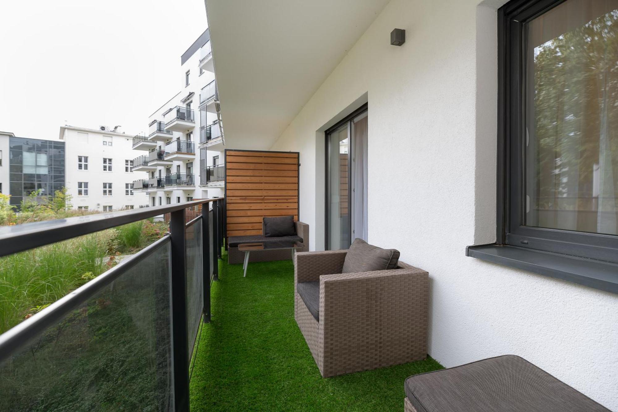 Homestay 3 With Private Parking Torun Exterior photo